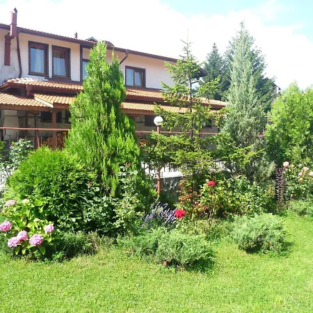 Hotel Edelweiss Park 3*