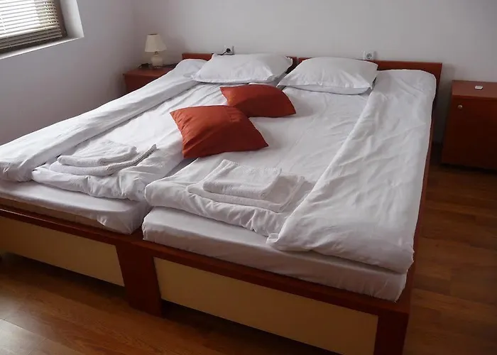 Hotel Edelweiss Park 3*